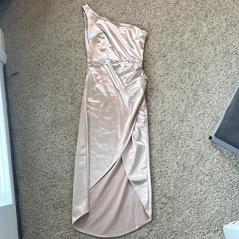Bella and Bloom Serenity Satin Midi Dress: Champagne - Picture 2 of 3